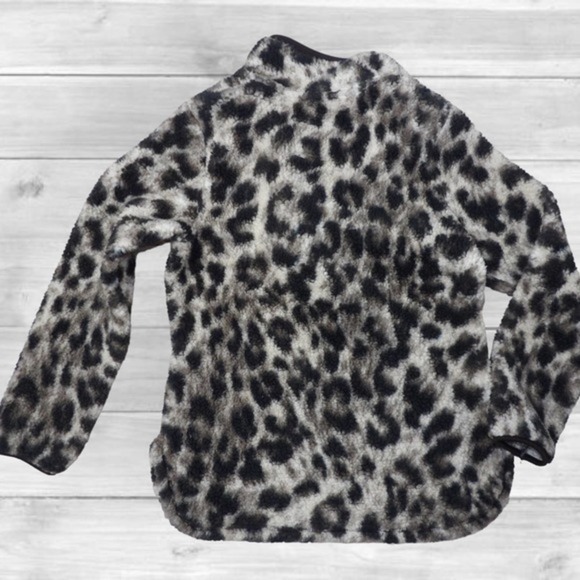 COZY Sherpa Animal‎ Print Pullover Small - Picture 6 of 7